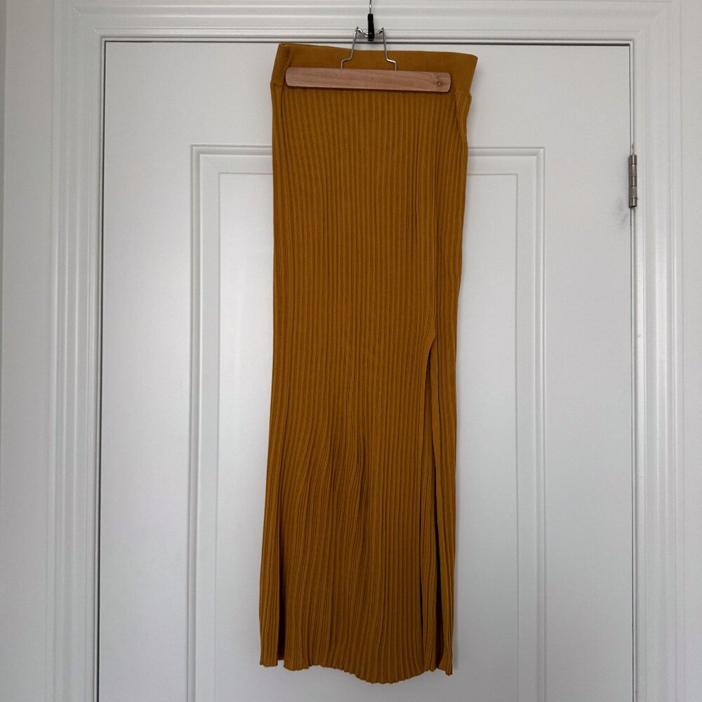 Wilfred Ribbed Skirt - Picture 1 of 2
